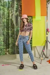 BLUSA CROPPED ESTAMPA FOLHAGEM AJUSTÁVEL- COLCCI 0365300666