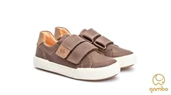 TENIS EM COURO CHOCOLATE AMARGO EM VELCRO GAMBO T11253