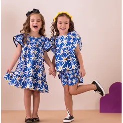 CONJUNTO BLUSA RECORTE BABADO COM SHORT ESTAMPA BARRADO MARGARIDAS E ABELHINHAS PRECOCE MCJ3243