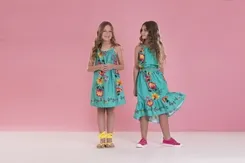VESTIDO ELÁSTICO DECOTE BARRADO ESTAMPA FLORAL PRECOCE LVT3546