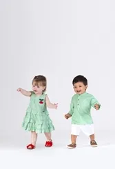 VESTIDO BABADOS PRECOCE BVT3602