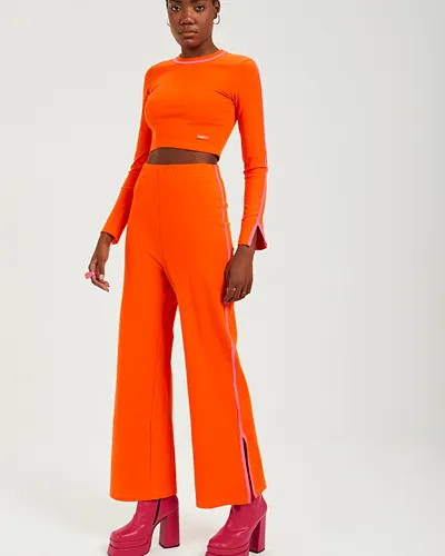 CONJUNTO CROPPED COM CALÇA DETALHE VIÉIS COR ROSA COLCCI 2225300162