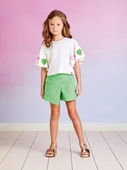 BLUSA COM ESTAMPA CORAÇÕES MOMI H4795