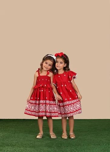 VESTIDO POMPOM NA MANGA PRECOCE MVT4322