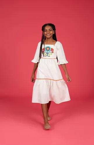 VESTIDO COM BABADO E MANGA AMPLA PRECOCE LVT5419