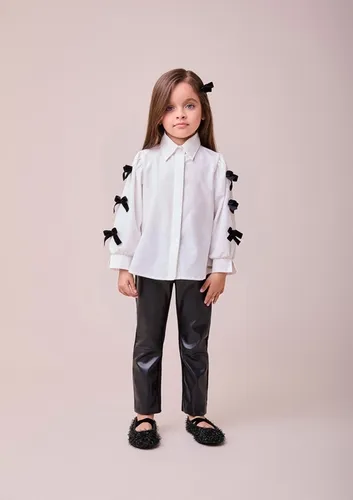 CAMISA TRICOLINE APLICAÇÃO LAÇOS ANIMÊ P5993