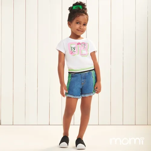 SHORT JEANS LISTRAS LATERAIS