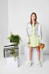 JAQUETA CROPPED METALE