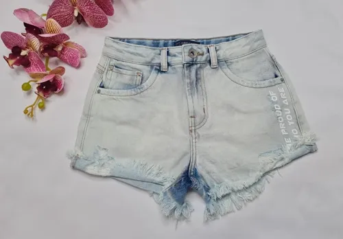 SHORT BOYFRIEND DIMY JEANS CLARO