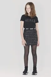 T-SHIRT C/ ASSIMETRIA FRENTE DIMY PRETO